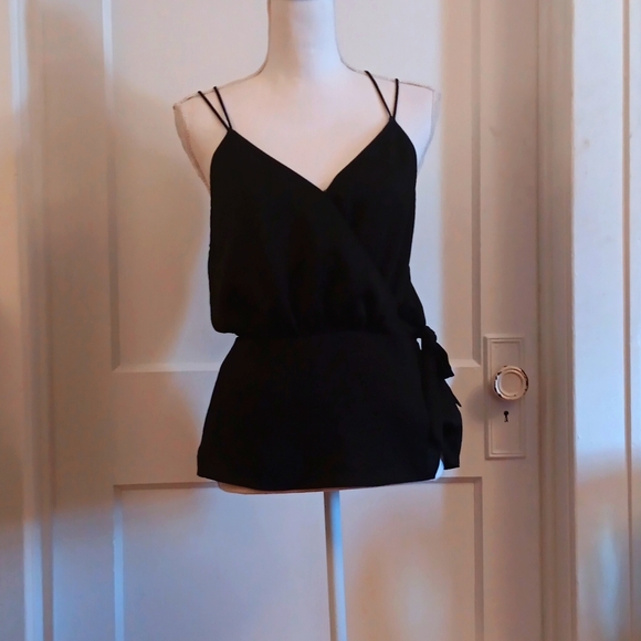 Express Tops - Black express tank top